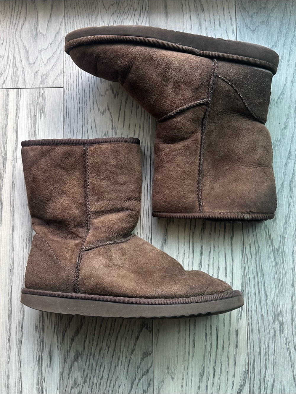 UGG Short Suede Boots - Brown